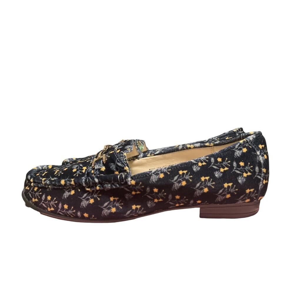 Cabi Women’s Velvet Carnaby Floral Slip On/ Loafers Shoes, Size 9 - Picture 4 of 10